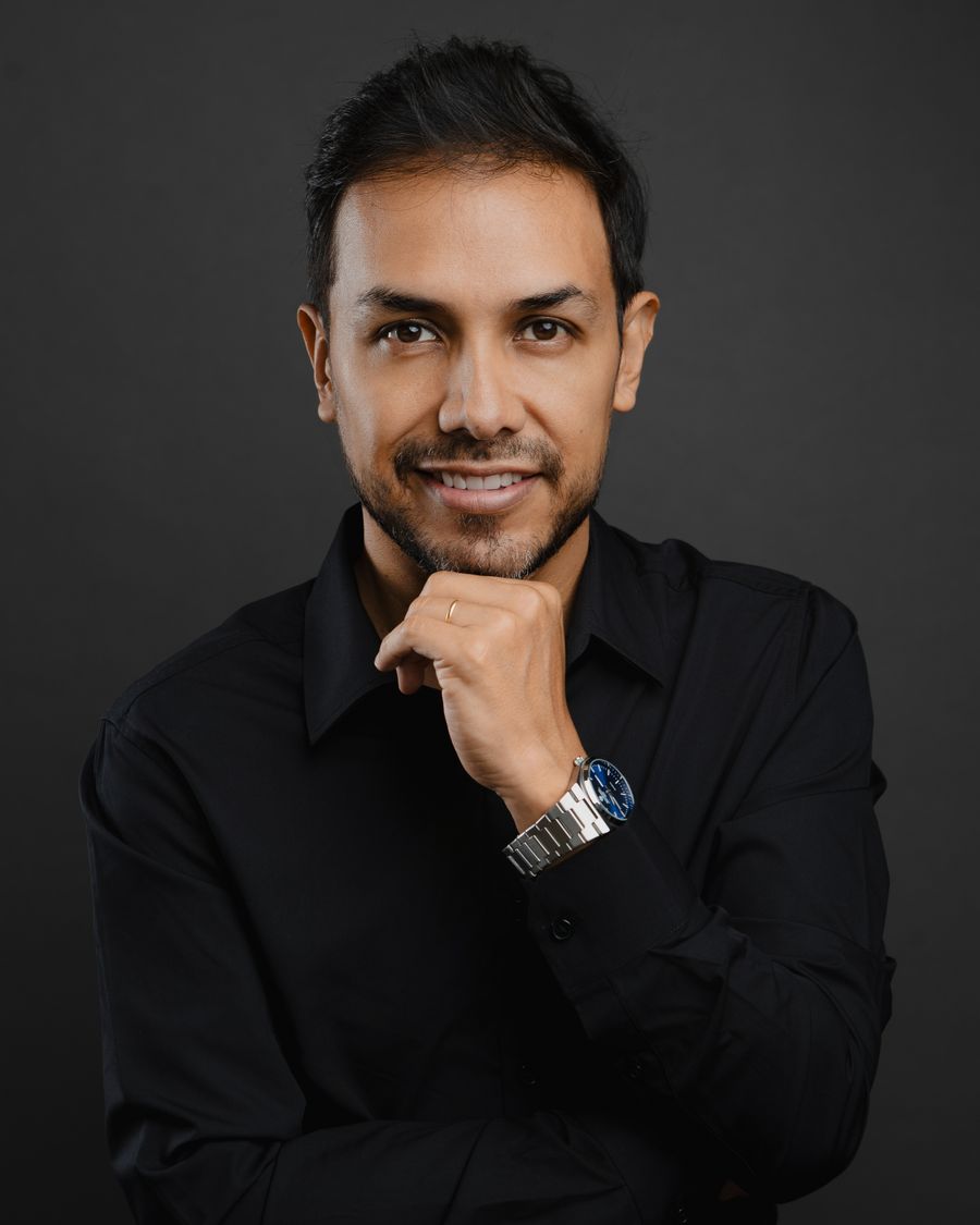 Dr. Jorge M. Márquez Oblitas, dentista na Chácara Santo Antônio, Zona Sul de São Paulo